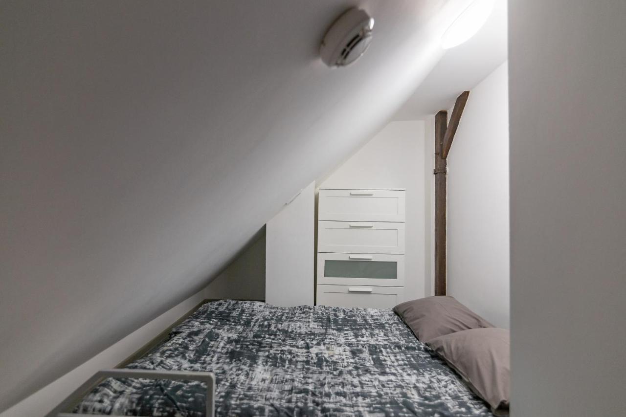 Apartamenty Niedaleko Dworca Od Wroclawapartament-Pl Esterno foto