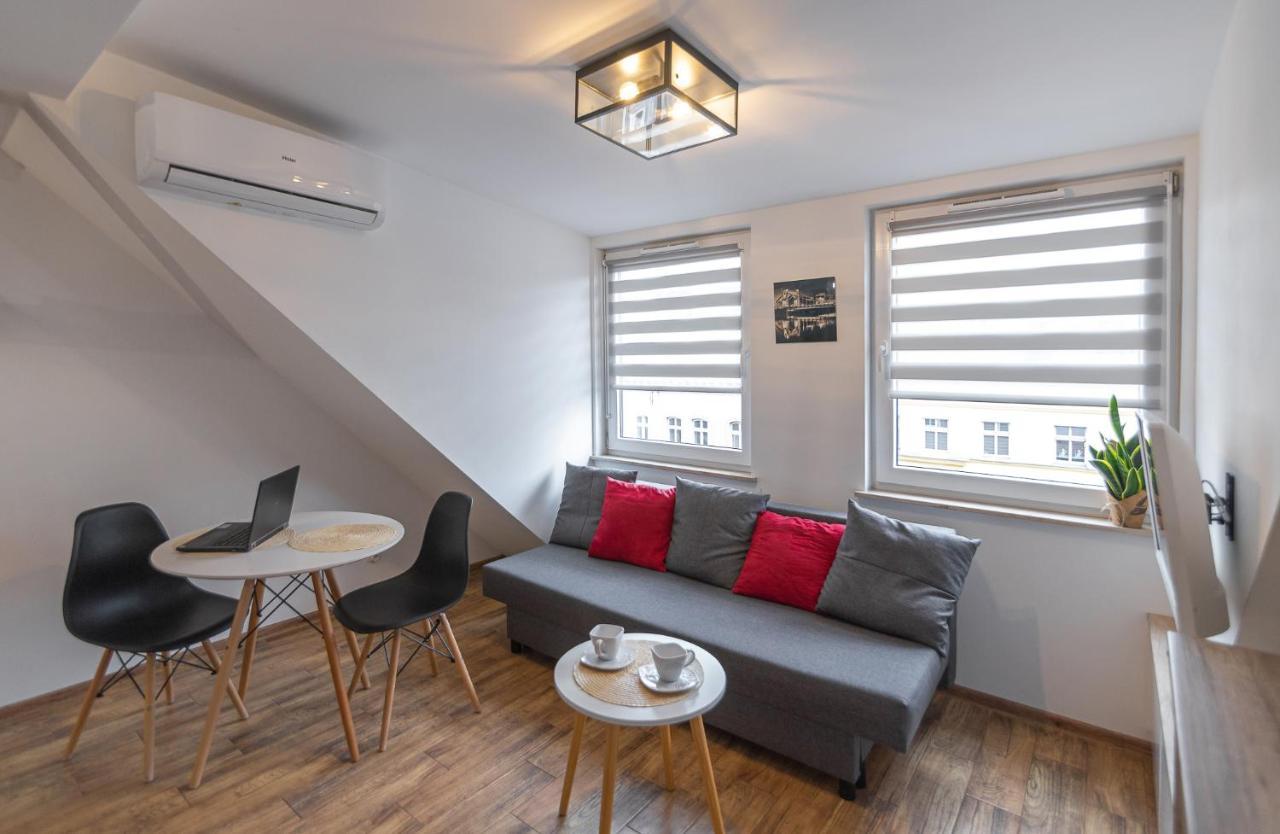 Apartamenty Niedaleko Dworca Od Wroclawapartament-Pl Esterno foto
